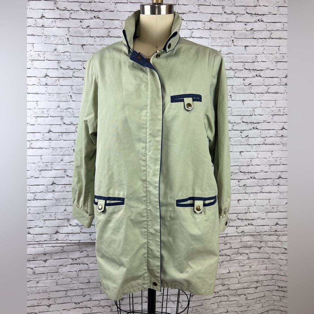 Light Green and Navy Blue Vintage Rain Jacket with Zipper size M/L